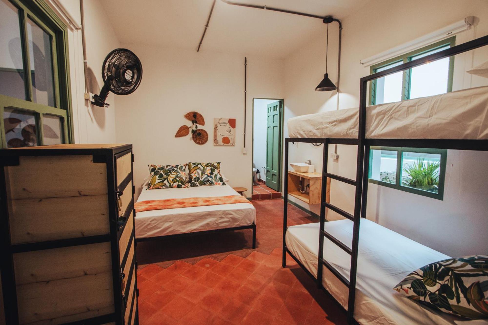 Centro Hostel Medellín Exteriör bild