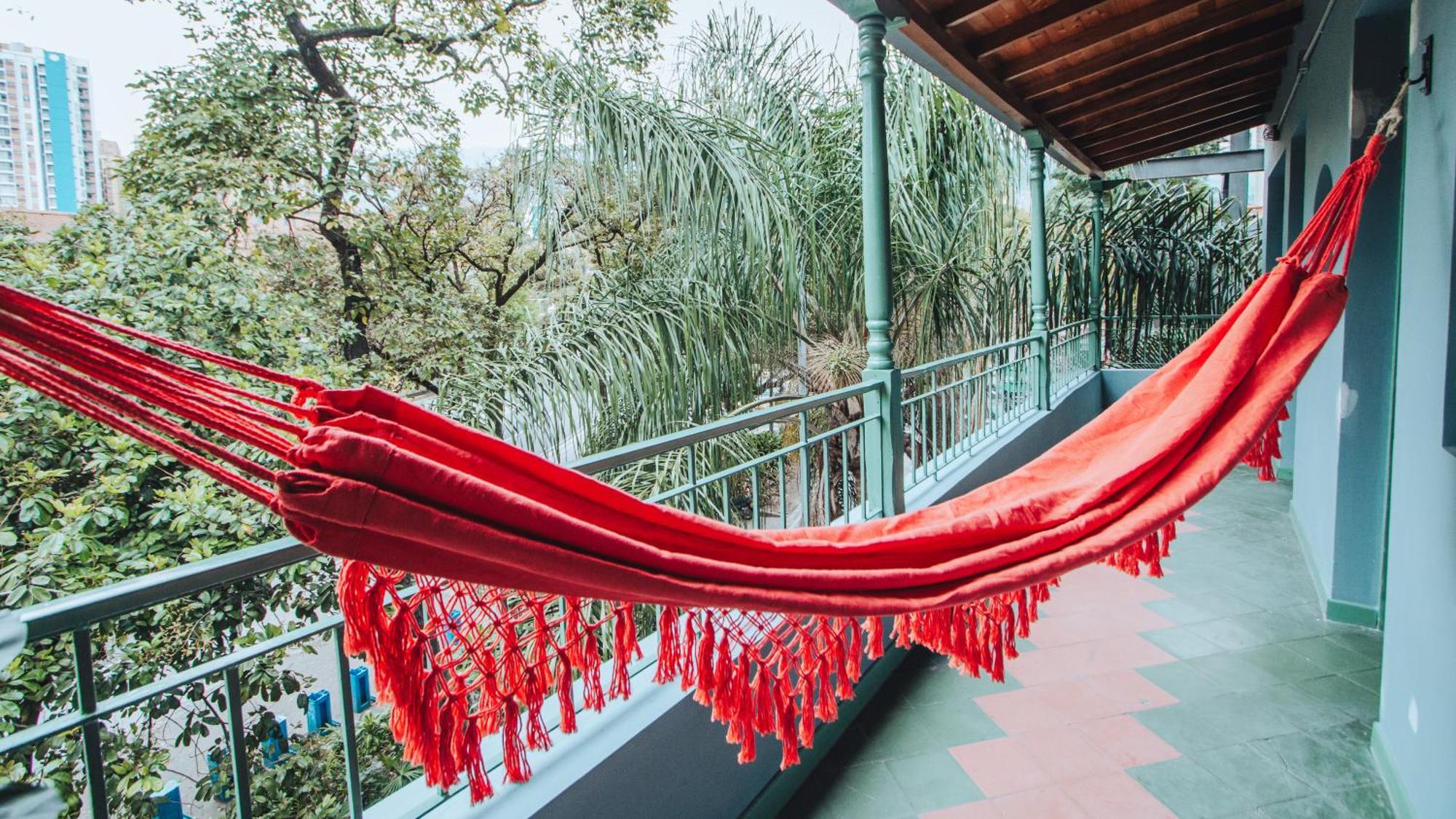Centro Hostel Medellín Exteriör bild